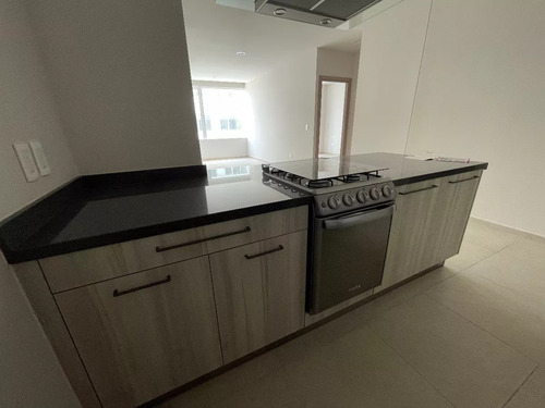 Casa En Venta En Col. Metropolitana, Nezahualcóyotl, St08