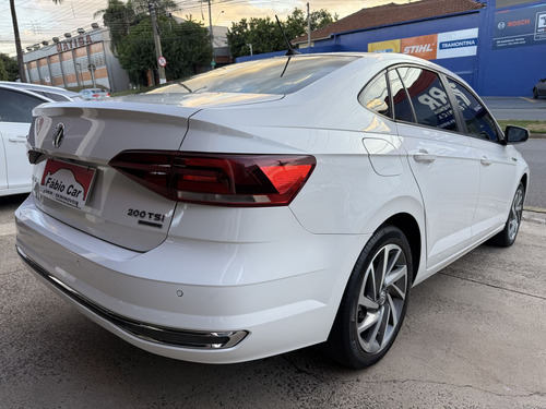 Volkswagen Virtus 1.0 4P 200 TSI FLEX HIGHLINE AUTOMÁTICO