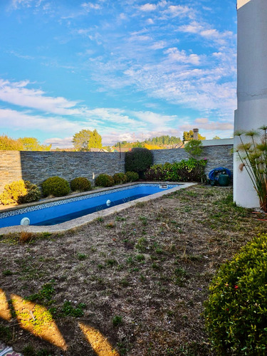Venta Casa Mediterranea En Lomas San Andres