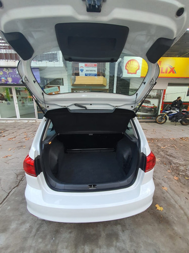 Volkswagen Suran 1.6 Trendline