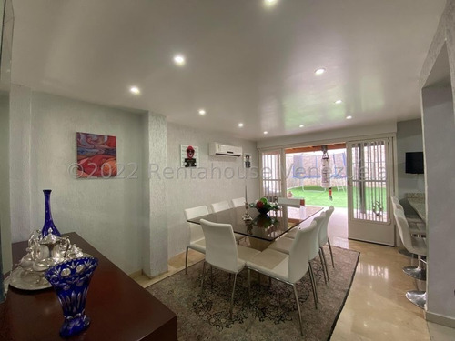Imagen 13 de 26 de Casa Remodelada En Venta Colinas De Los Ruices Mls #22-25755 Ingrid Guzmán
