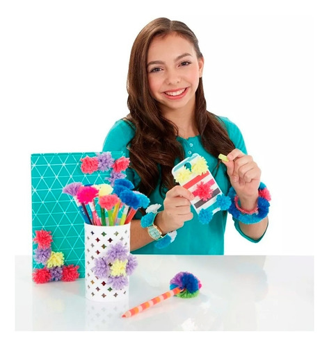 Imagen 4 de 9 de Pom Pom Wow Set Arte Starter Decoracion Pompones Diy Mm Edu