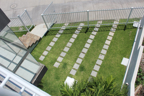 Casa Con Alberca En Fraccionamiento Con Seguridad Y Vista Al Lago De Tequesquitengo