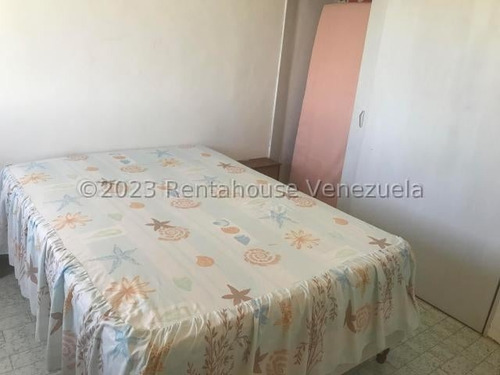 Imagen 11 de 12 de Apartamento En Venta Rio Chico Mls 23-20019