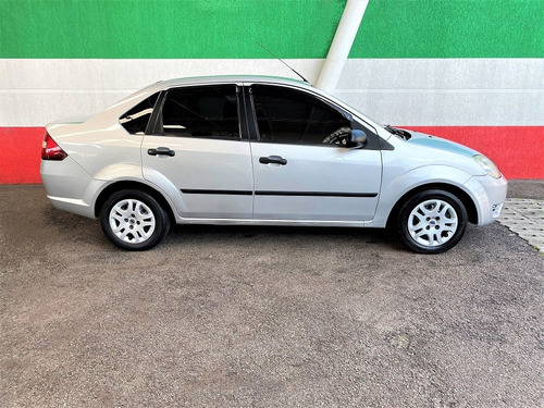 Ford Fista Seden 1.6 Flex Completo Lindo Carro!