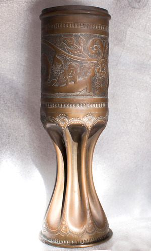 Arte De Trinchera - Vaina De Bronce Cincelada Art Nouveau.
