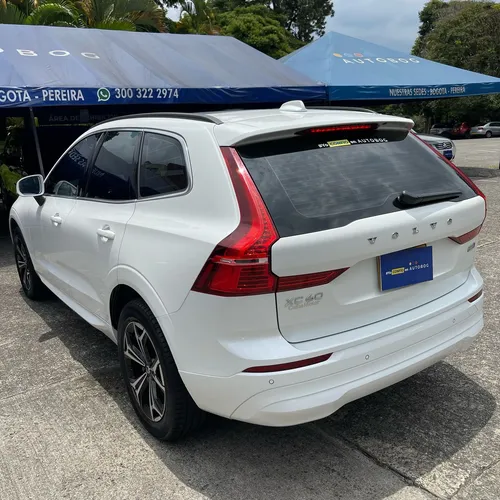 Volvo XC60 2.0 T8 Awd Inscription Hibrido