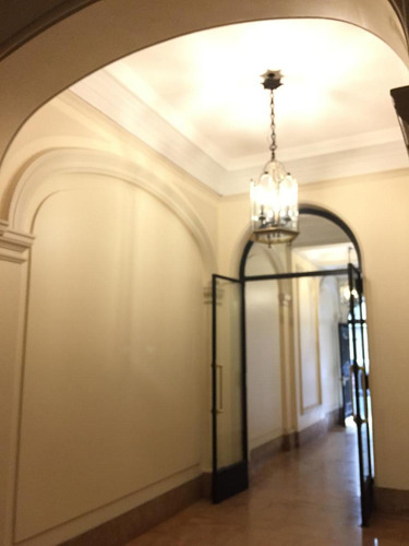 Dos Ambientes En Montevideo 1100-plaza Vicente López