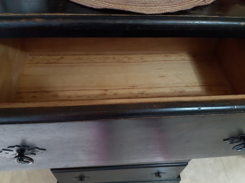 Imagen 3 de 3 de Mueble Gavetero- Cuatro Gavetas