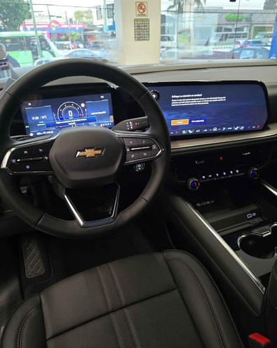 Chevrolet Tahoe 6.2 High Country 4X4 At