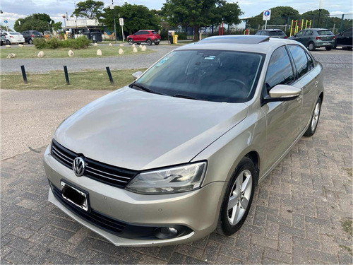 Volkswagen Vento 2.5 Luxury 170cv Tiptronic