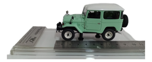 Toyota Land Cruiser Fj40 De Colección A Escala 1/43 