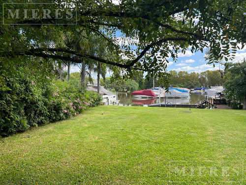 Casa En Venya Y Alquiler Al Rio En Santa Maria De Tigre!