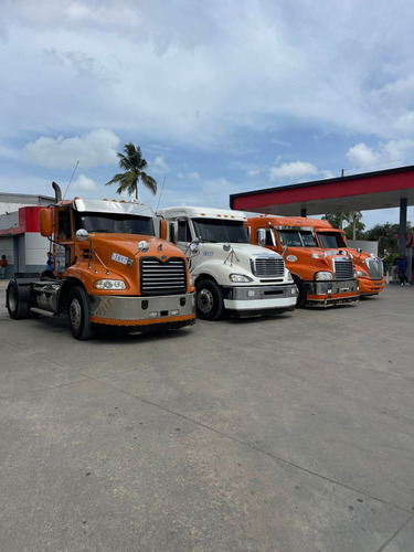 Transporte De Carga Seca Y Refrigerada, Mudanzas Profesional