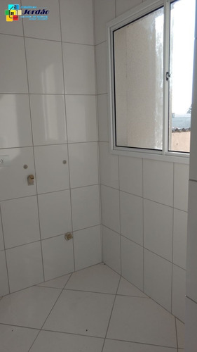 Imagem 10 de 13 de Apto Sem Condomínio Pronto Em Local Excelente De Camilópolis - 1295
