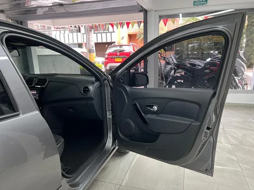Renault Logan MT 2020