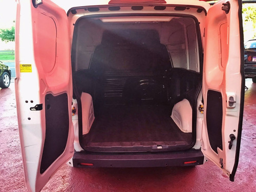Imagem 9 de 15 de Fiat Fiorino 1.4 Mpi Furgão Hard Working 8v Flex 2p Manual