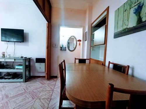 Imagen 3 de 9 de Departamento De 2 Ambientes A Metros De La Playa
