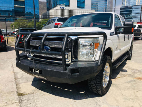 Ford F-250 6.7l Super Duty Crew Cabina Diesel 4x4 At