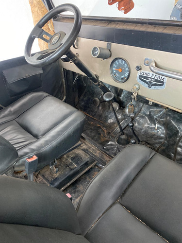 Ford Jeep 1975