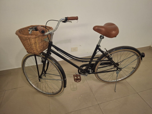 Bicicleta Antigua Mujer Urbana Rod 26 Paseo Canasto D Mimbre Negro 18 " (Usado)