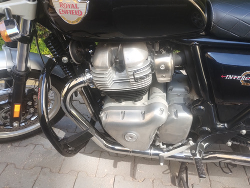 Interceptor 650 20/21 Preta