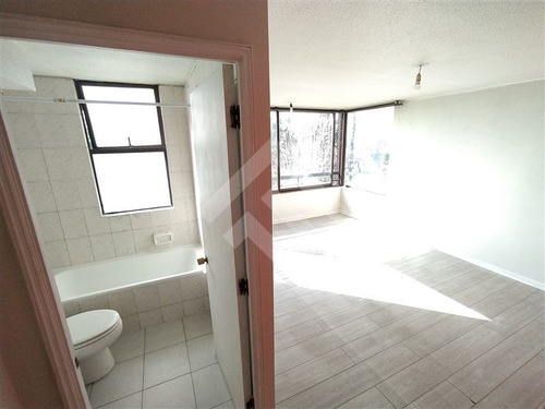 Departamento En Venta De 3 Dorm/2 B/e/b. En San Miguel