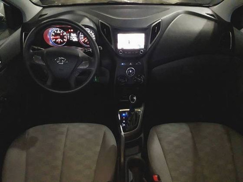 Imagem 3 de 9 de Hyundai Hb20s 1.6 Comfort Plus 16v Flex 4p Automático