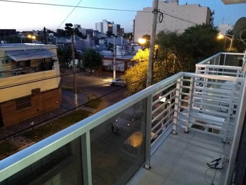 Imagen 3 de 14 de Departamento En Venta En Moron Sur