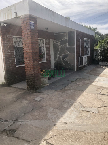 Muy Linda Casa En Venta !!! Gran Oportunidad !!!- Ref: 1388