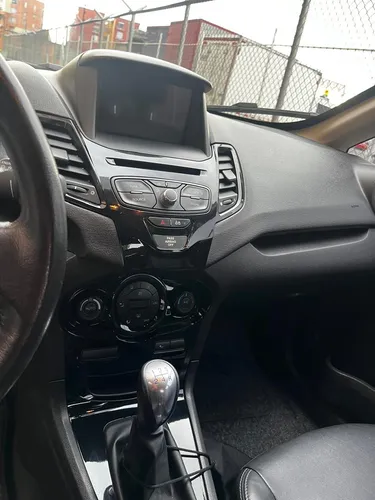 Ford Fiesta 1.6 Hatchback Titanium