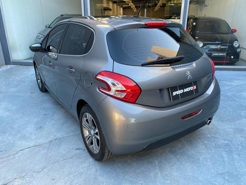 Peugeot 208 Feline Pack Cuir 2014