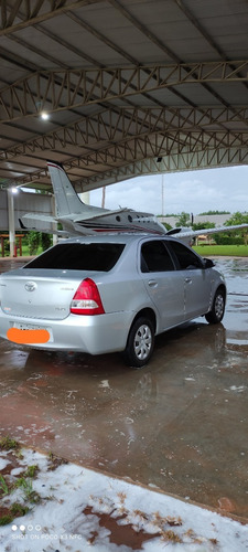 Etios Xs 1.5 Sedã
