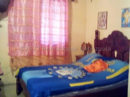 Imagen 9 de 14 de Rosangel Parraga Rentahouse Vende Comoda Casa En Monteserino San Diego Carabobo 22-18659