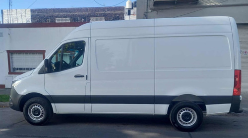Imagen 8 de 13 de Mercedes-benz Sprinter 316 V2 Furgon 2022