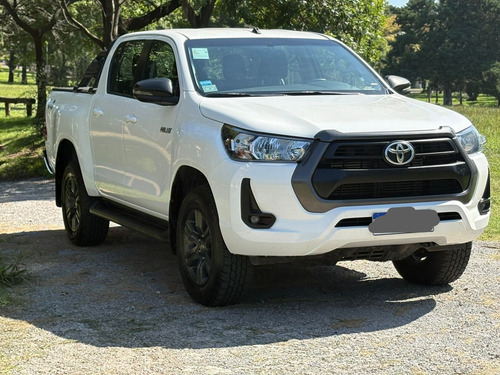 Toyota Hilux Pick-Up 2.8 Cd Sr 204Cv 4X4