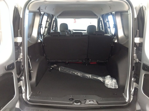 Imagen 13 de 15 de Renault Kangoo 1.5 Furgon Confort 5as Oferta !!! (jp)