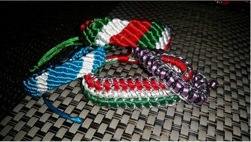 Pulseras Artesanales De México Y Otros Colores