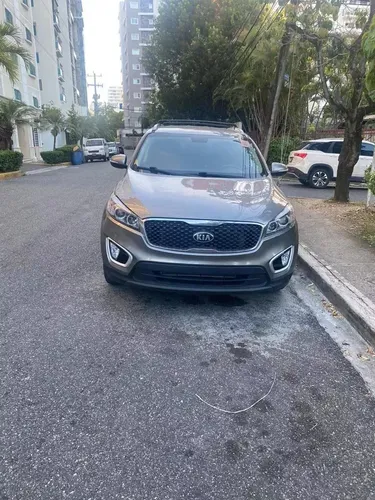 Kia Sorento 2017. 4x4. 3 Filas De Asientos. Importada!!