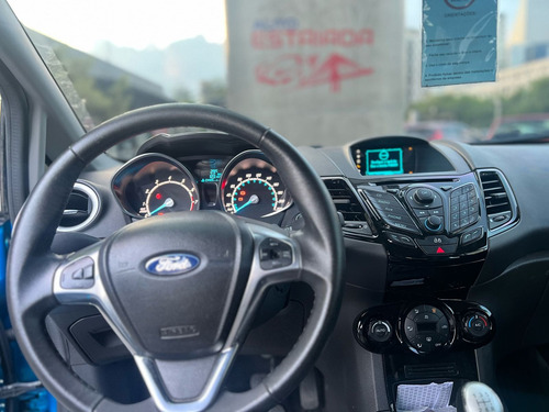 Ford Fiesta 1.6 16v Titanium Flex 5p