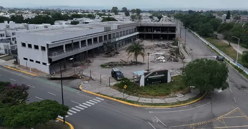 Local En Venta Paseos Del Bosque Corregidora - foto 1
