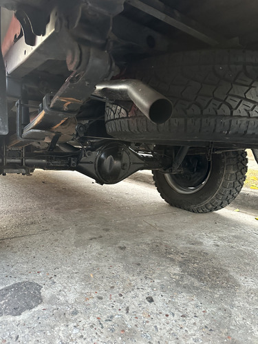 Toyota Hilux 2.8 D/cab 4x4 D Sr5