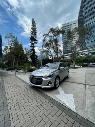 Chevrolet Onix 1.0T Premier Hatch At