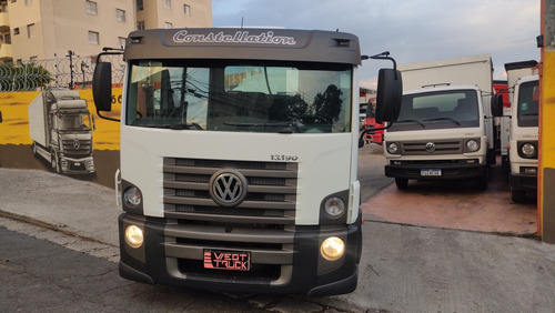 Volkswagen 13-190 Modelo 2014 Com Tanque Comboio