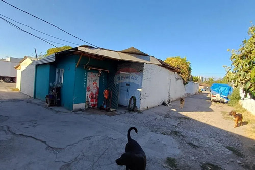 Encantador Terreno En Maipú: Espacio Y Confort