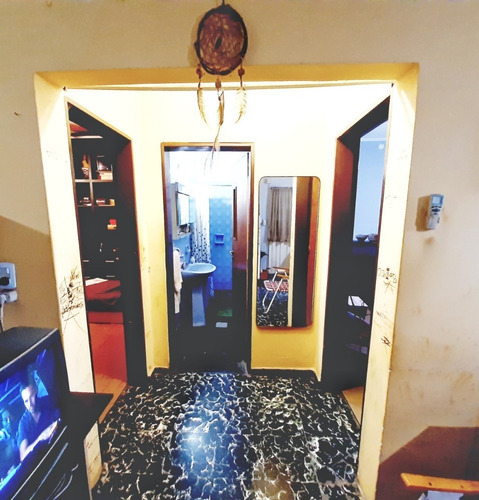 Casa 2 Dormitorios Cochera Doble O Local Con Depósito Jardín Terraza En Venta
