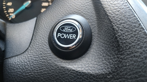 Ford Focus Iii 2.0 Sedan Titanium Mt 2014