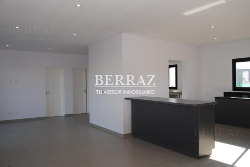 Imagen 9 de 23 de Casa Venta San Ramiro Pilar Del Este - Pilar
