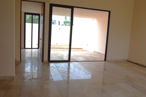 Casa En Venta En Zendera Pivada Residencial En Conkal