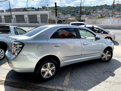 Imagem 24 de 25 de Gm Cobalt 1.8 Flex Ltz Cambio Manual Completo 2013